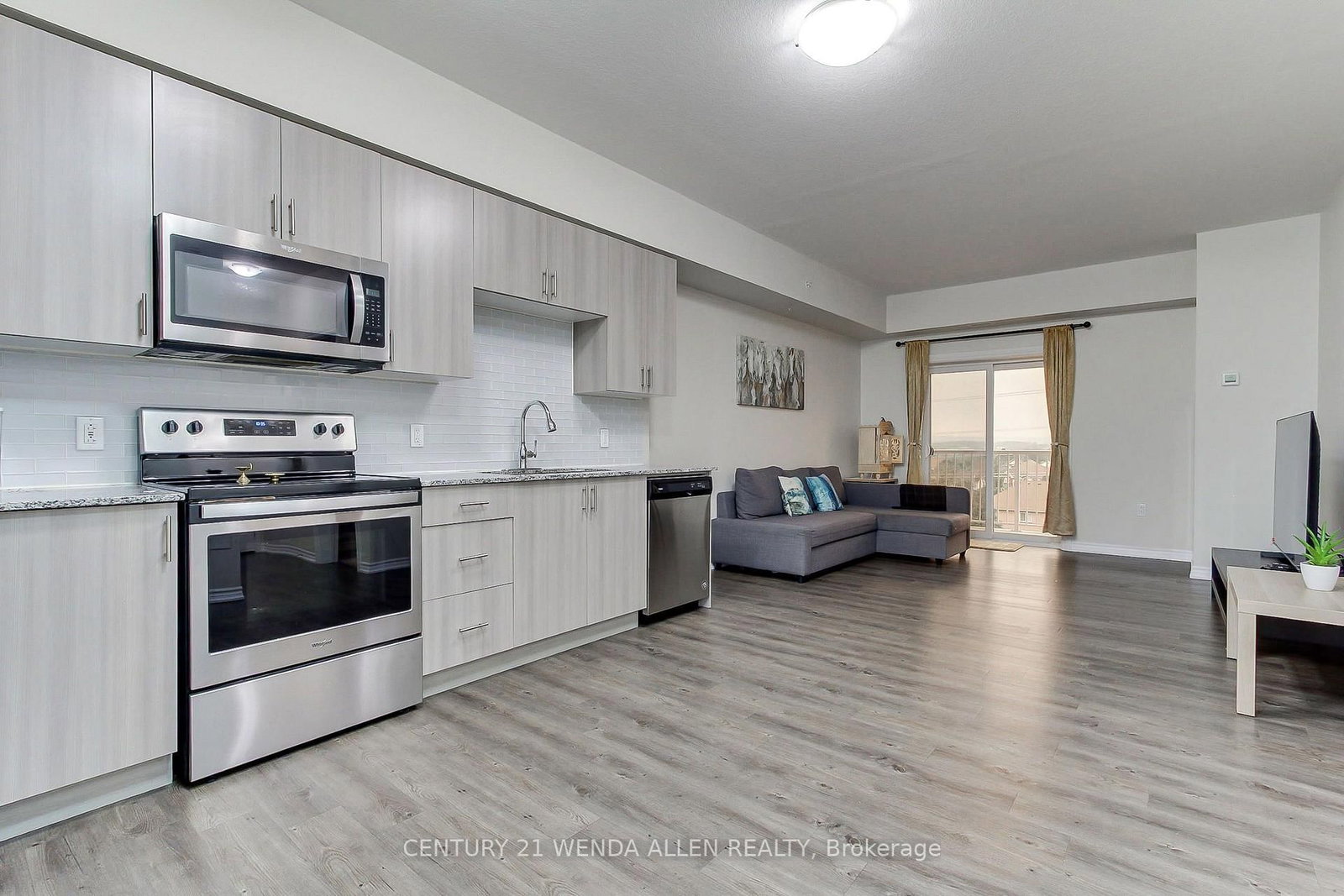 290 Liberty Street N • #420 • Clarington, ON photo 13