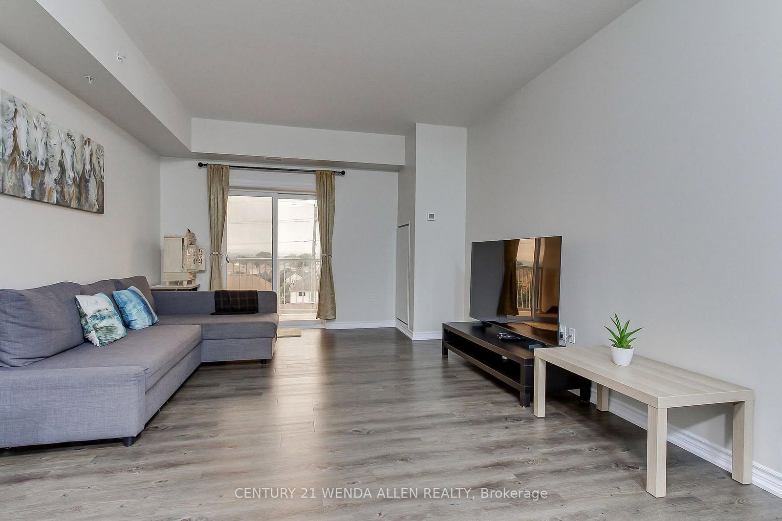 290 Liberty Street N • #420 • Clarington, ON photo 15