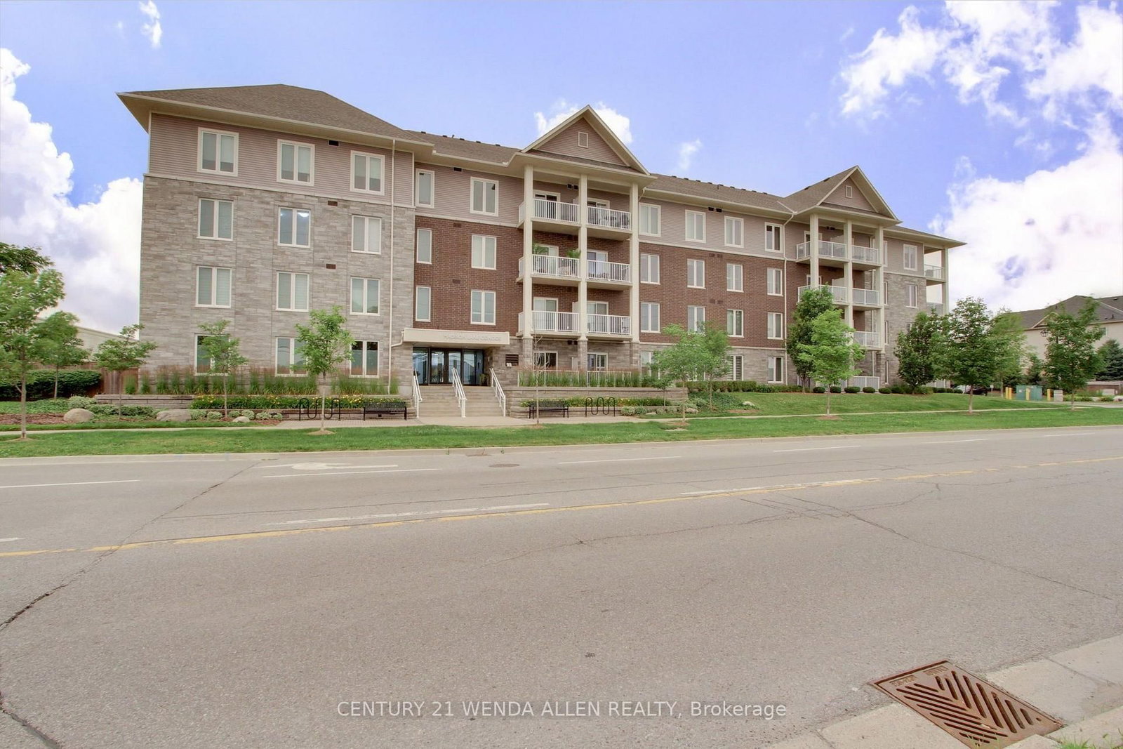 290 Liberty Street N • #420 • Clarington, ON photo 2