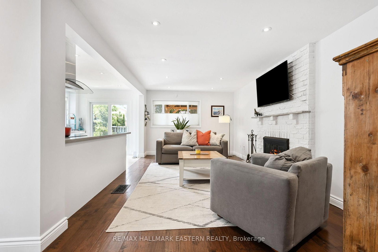 15 Ravenscroft Road • Ajax, ON photo 12