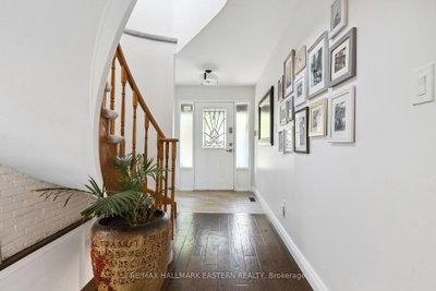 15 Ravenscroft Road • Ajax, ON photo 7