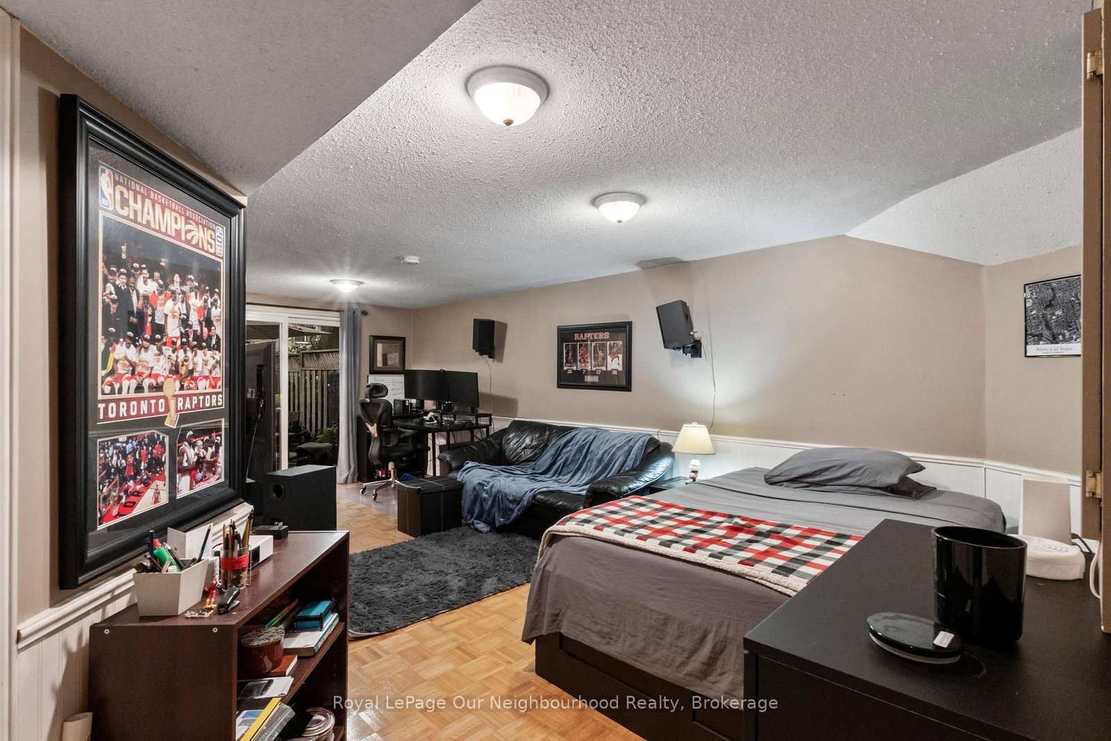 23 Woodward Drive • Whitby, ON photo 32