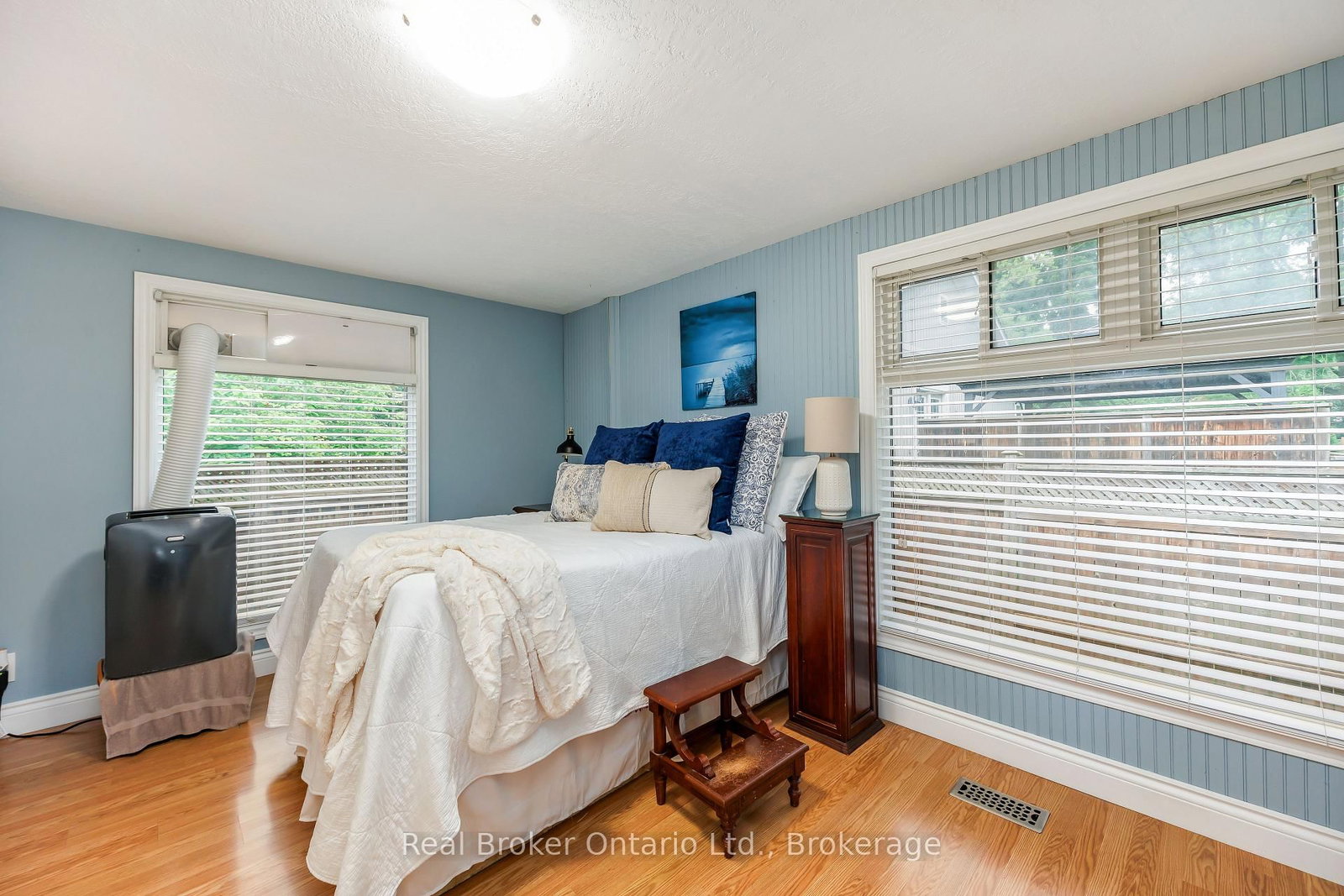 45 Centre Street • Clarington, ON photo 24