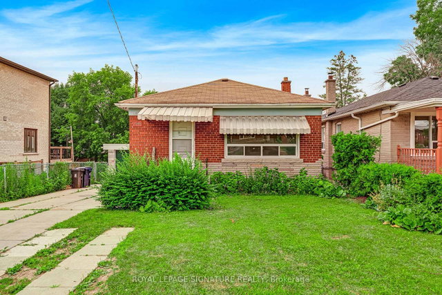1085 Pharmacy Avenue