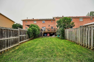 26 Field Crescent — photo 5