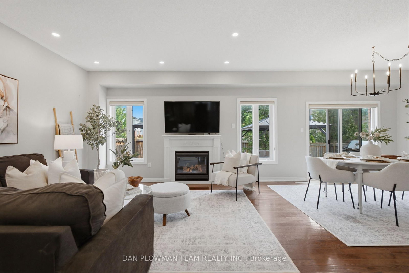 1174 Salmers Drive • Oshawa, ON photo 5