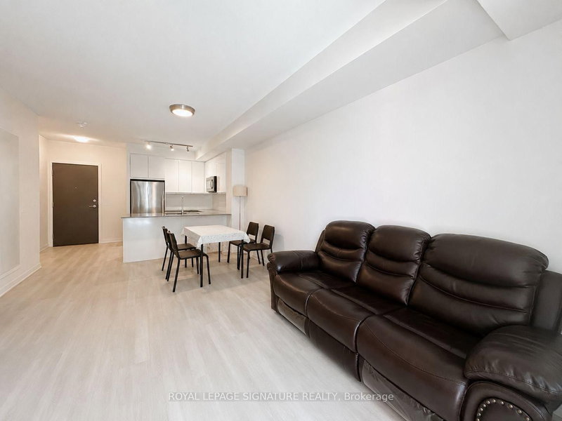 3270 Sheppard Ave E photo 5