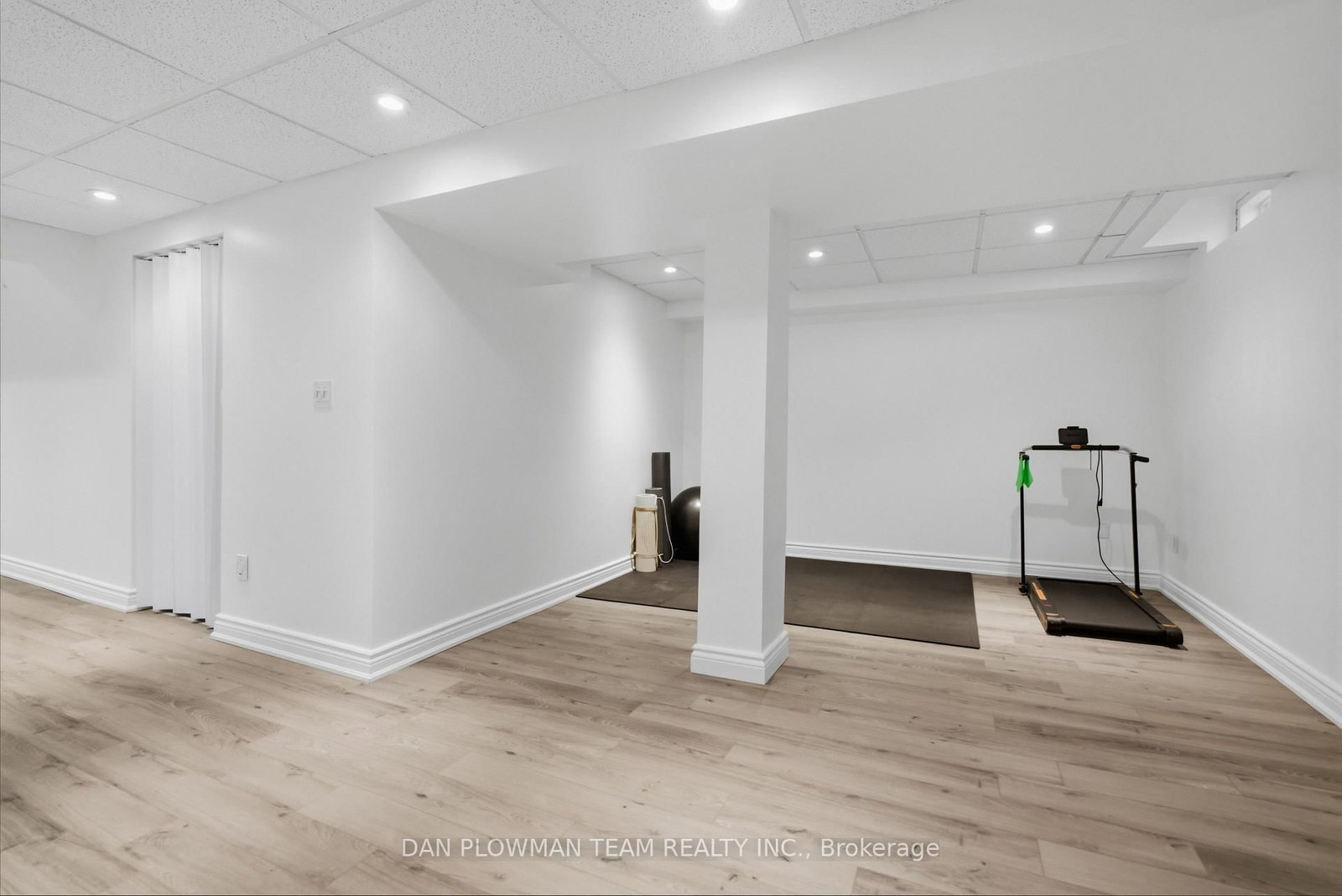 11 Livonia Place • #32 • Toronto, ON photo 25