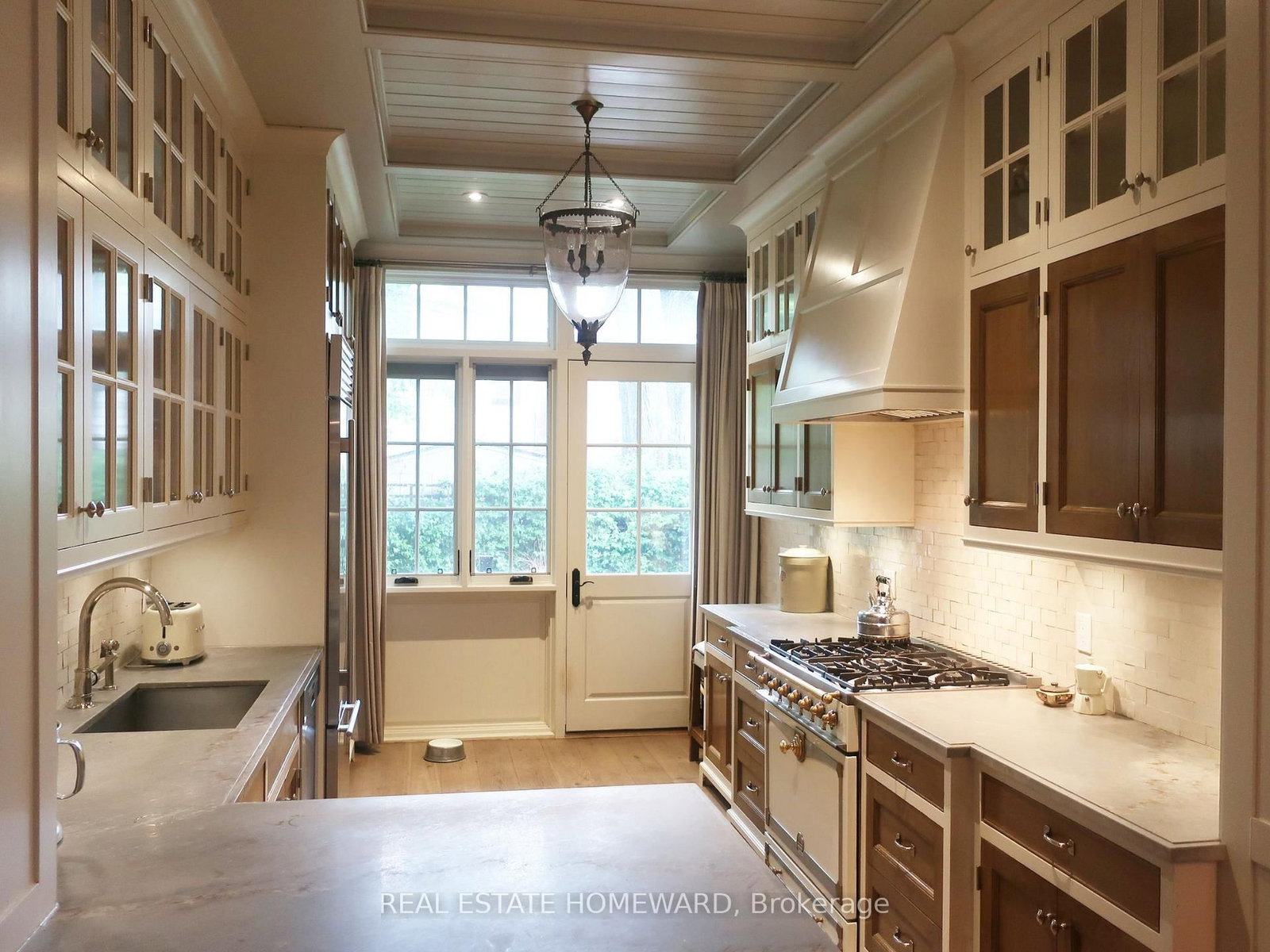 45 Grant Street • Toronto, ON photo 12