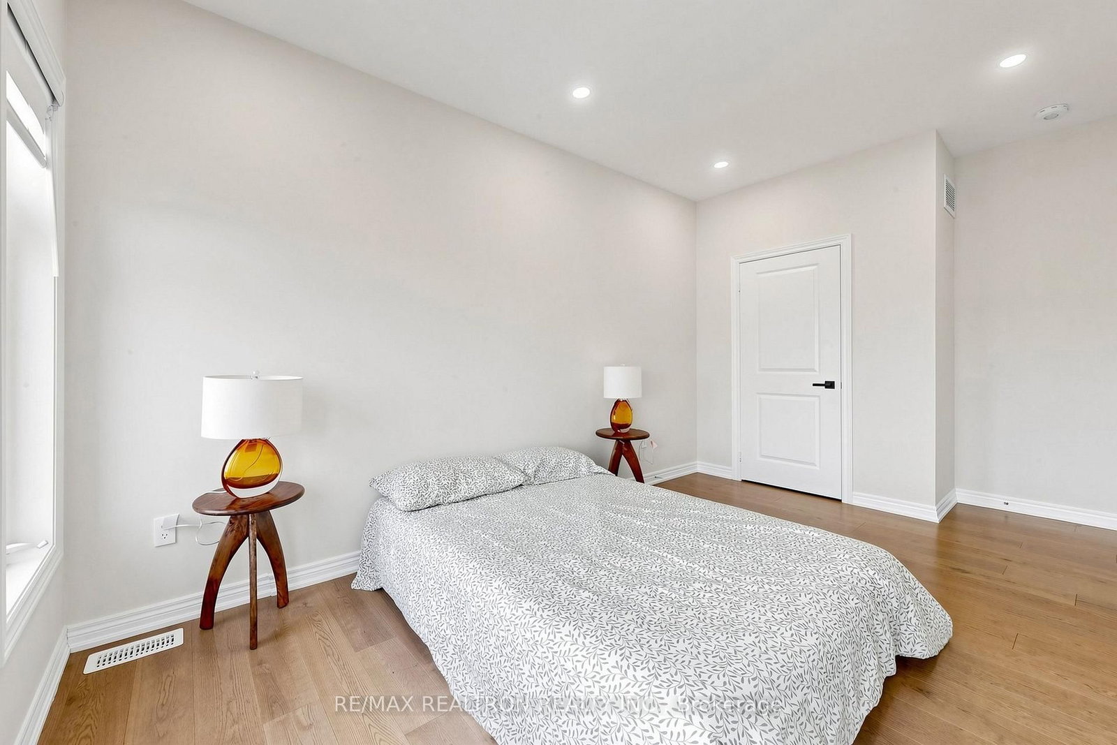 1274 Aquarius Trail • Pickering, ON photo 39