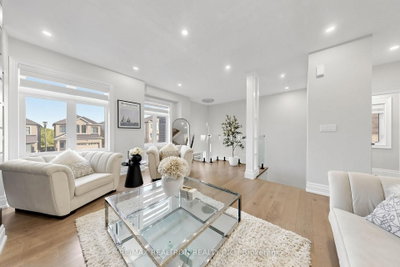 1274 Aquarius Trail • Pickering, ON photo 8