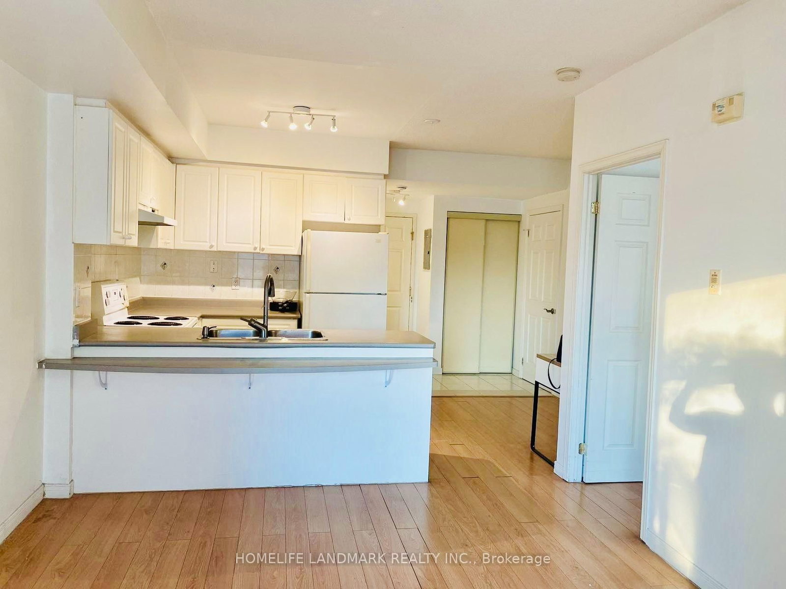 2351 Kennedy Road • #105 • Toronto, ON photo 6