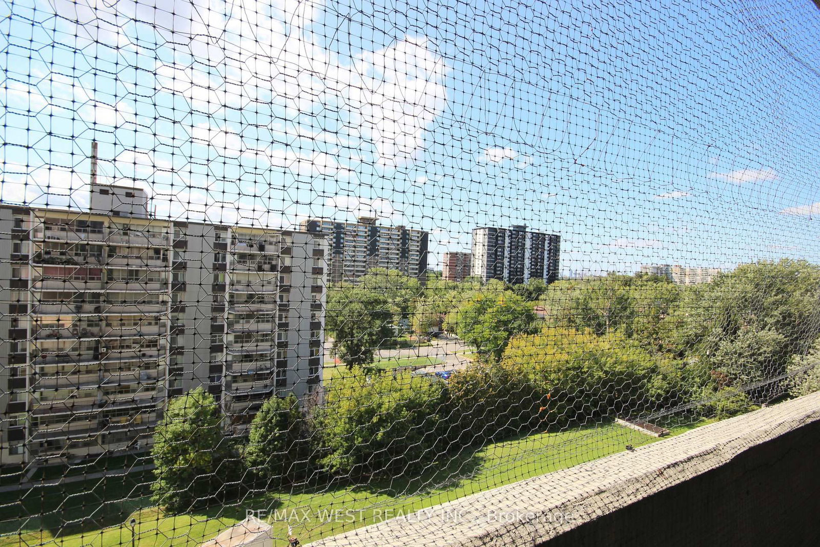 3380 Eglinton Avenue E • #801 • Toronto, ON photo 15