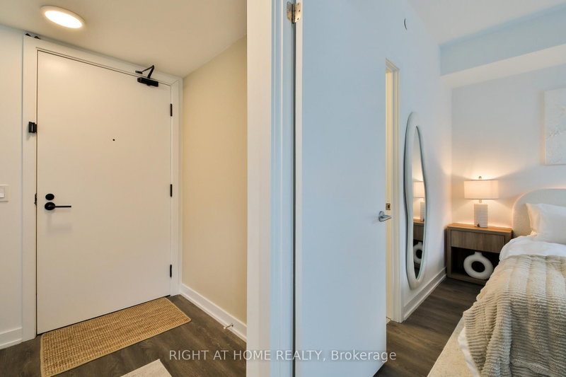 428 - 1612 Charles Street