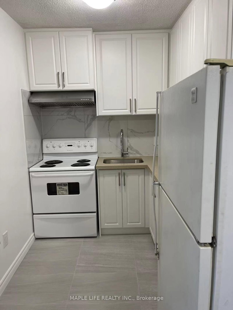 Unit 3 - 623 Gerrard Street E