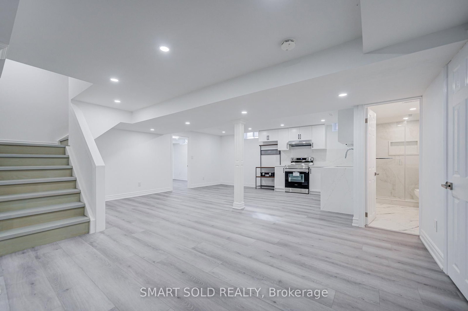 33 Love Crescent • Ajax, ON photo 37