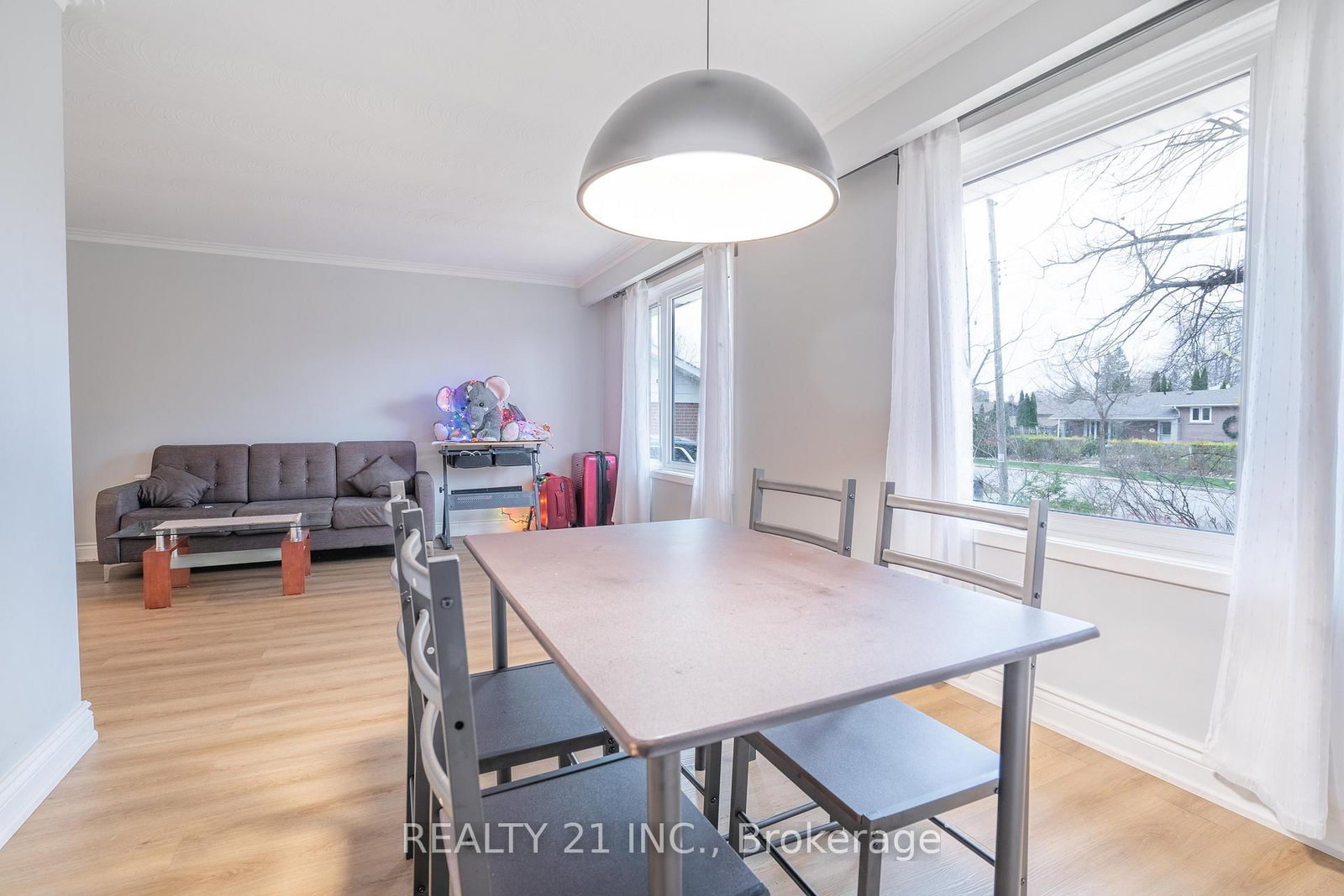 7 Brightside Drive, Toronto, ON, photo 3