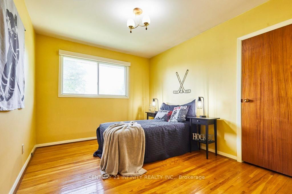1 Goodland Gate • Toronto, ON photo 21