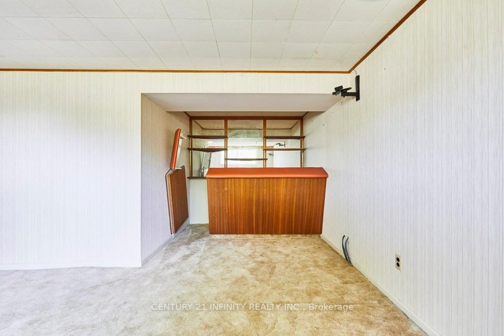 1 Goodland Gate • Toronto, ON photo 23