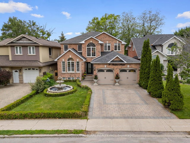 18 Thatcher Avenue