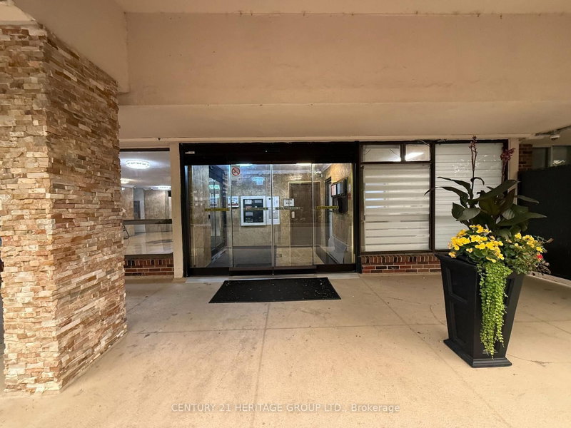 1202 - 1950 Kennedy Road