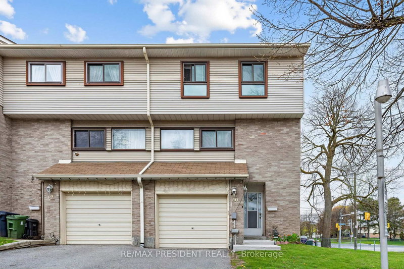 20 - 120 Murison Boulevard