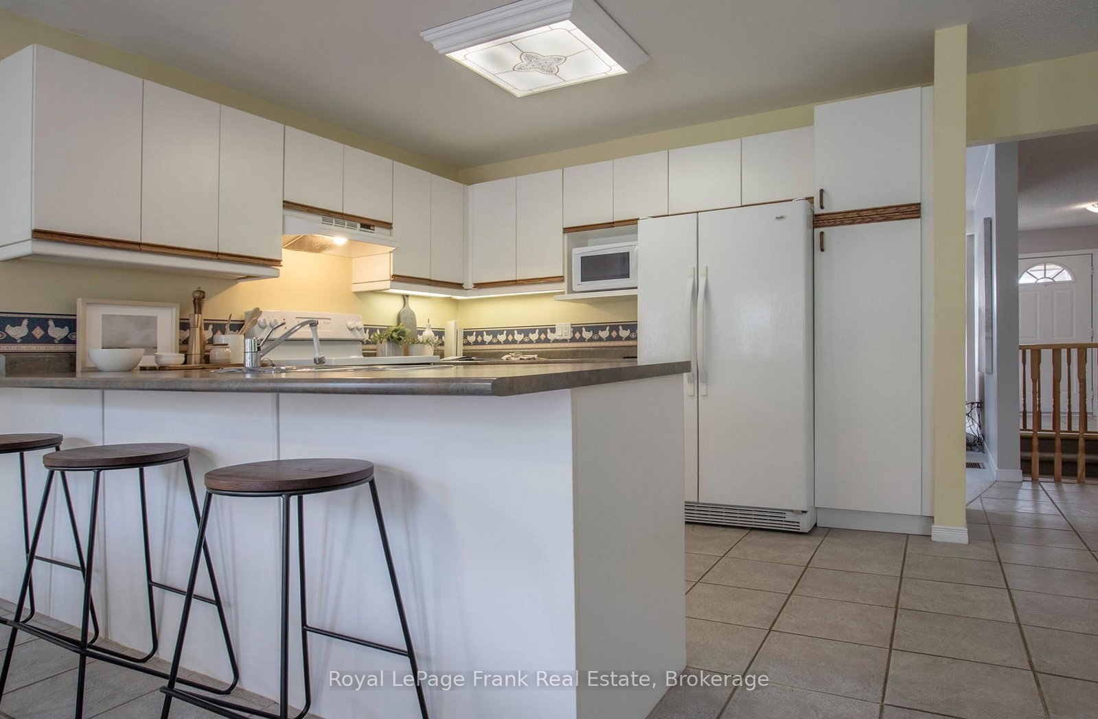 1477 Greenvalley Trail • Oshawa, ON photo 11