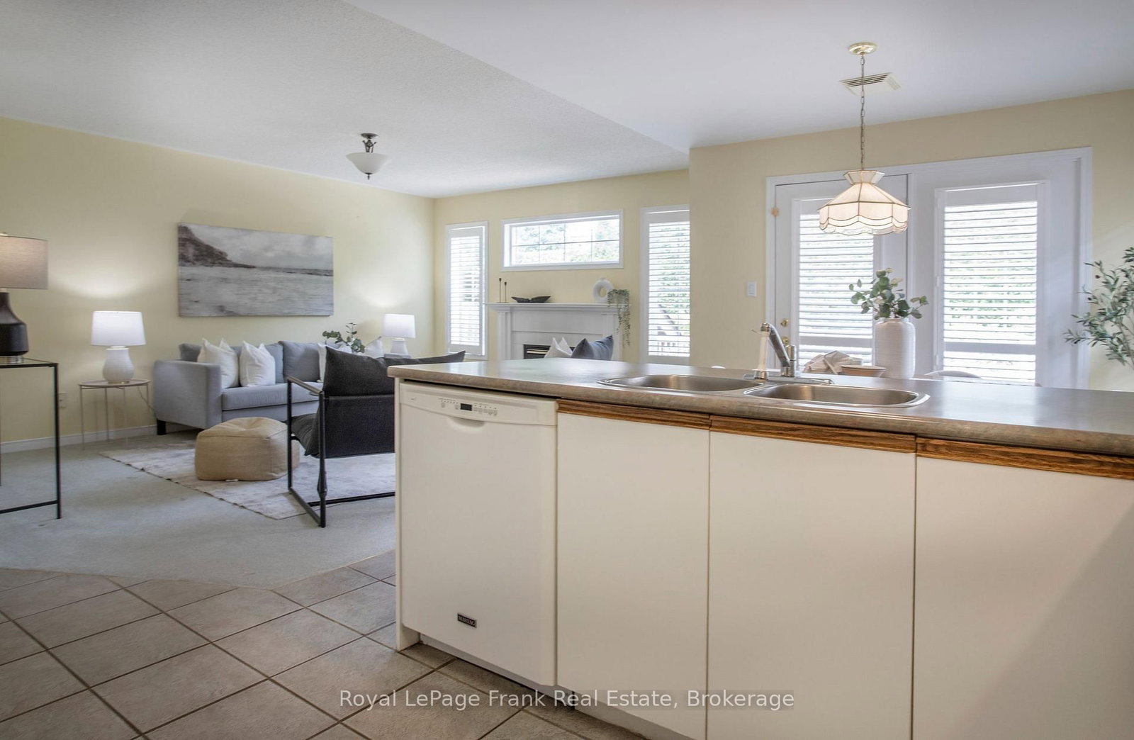 1477 Greenvalley Trail • Oshawa, ON photo 16