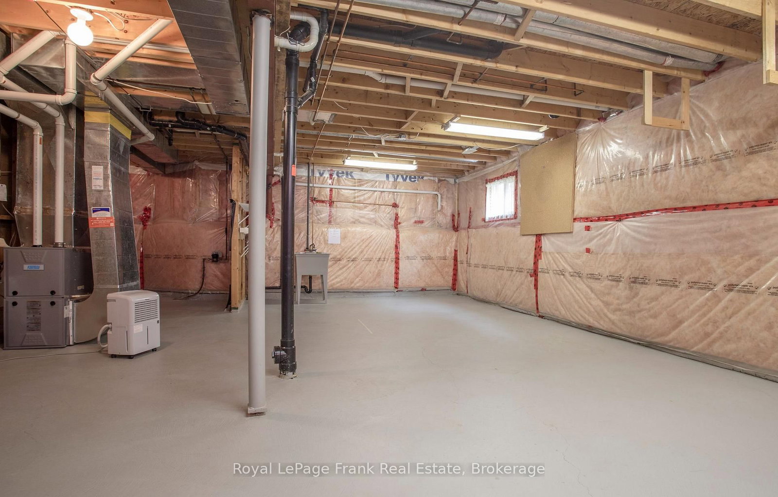 1477 Greenvalley Trail • Oshawa, ON photo 31