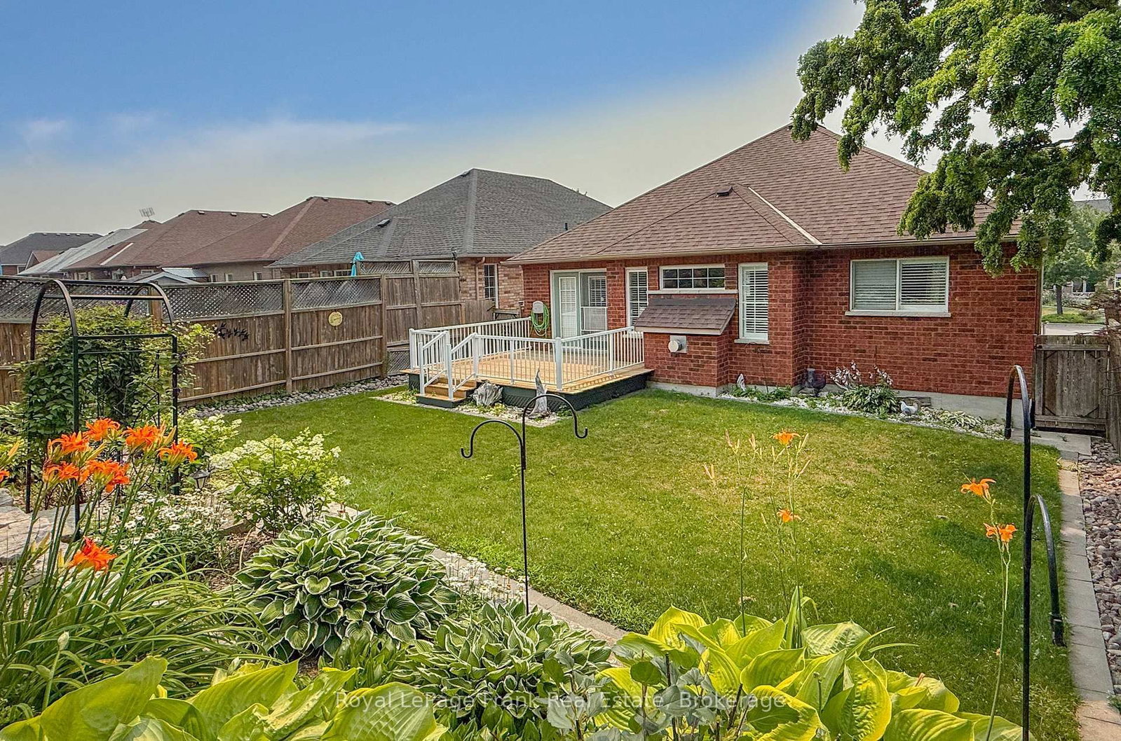 1477 Greenvalley Trail • Oshawa, ON photo 34