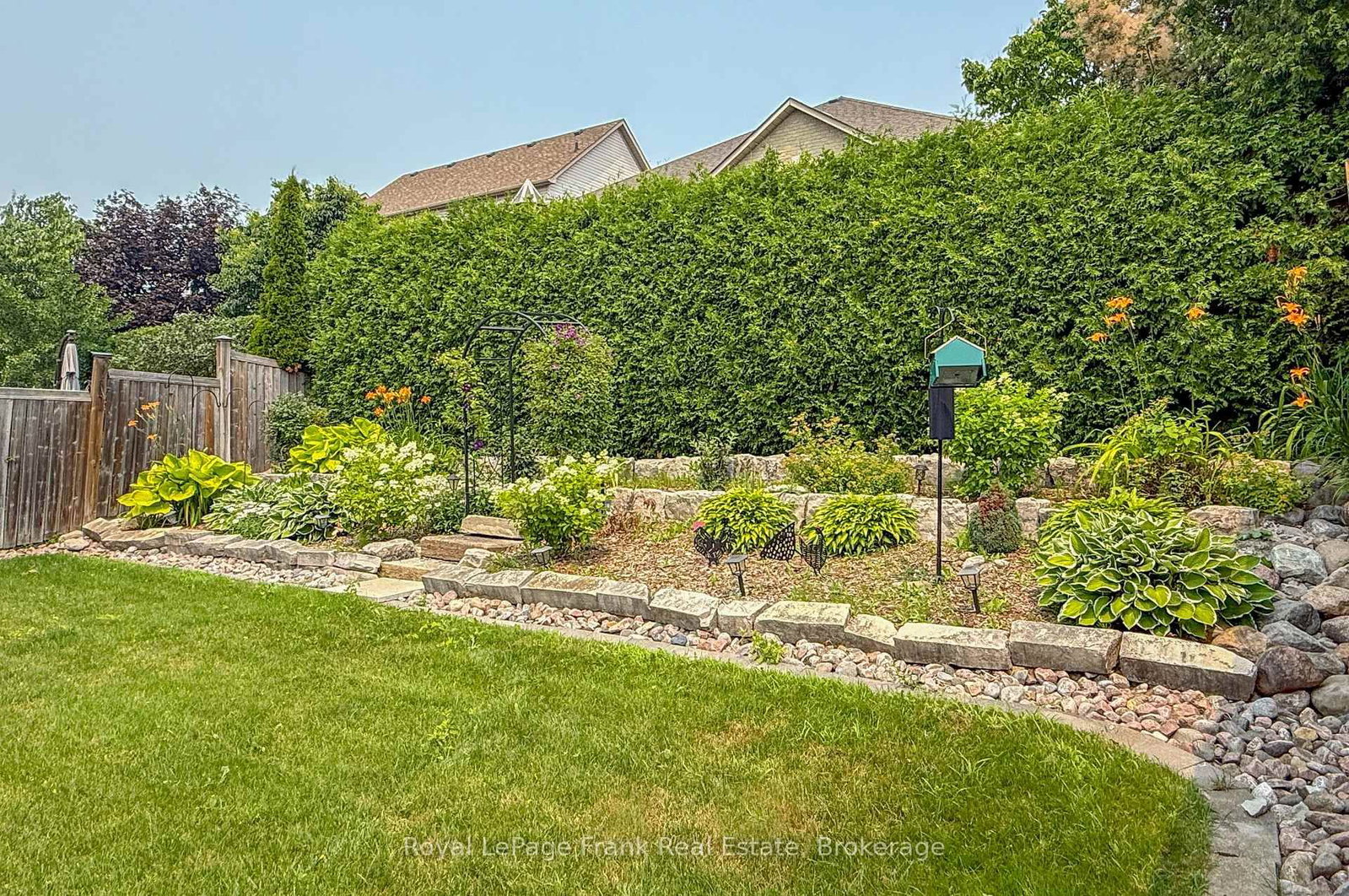 1477 Greenvalley Trail • Oshawa, ON photo 40