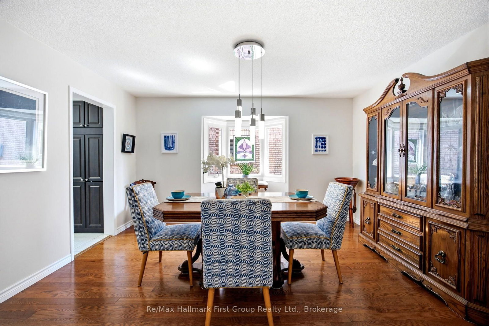 1 Glencedar Crescent • Whitby, ON photo 12