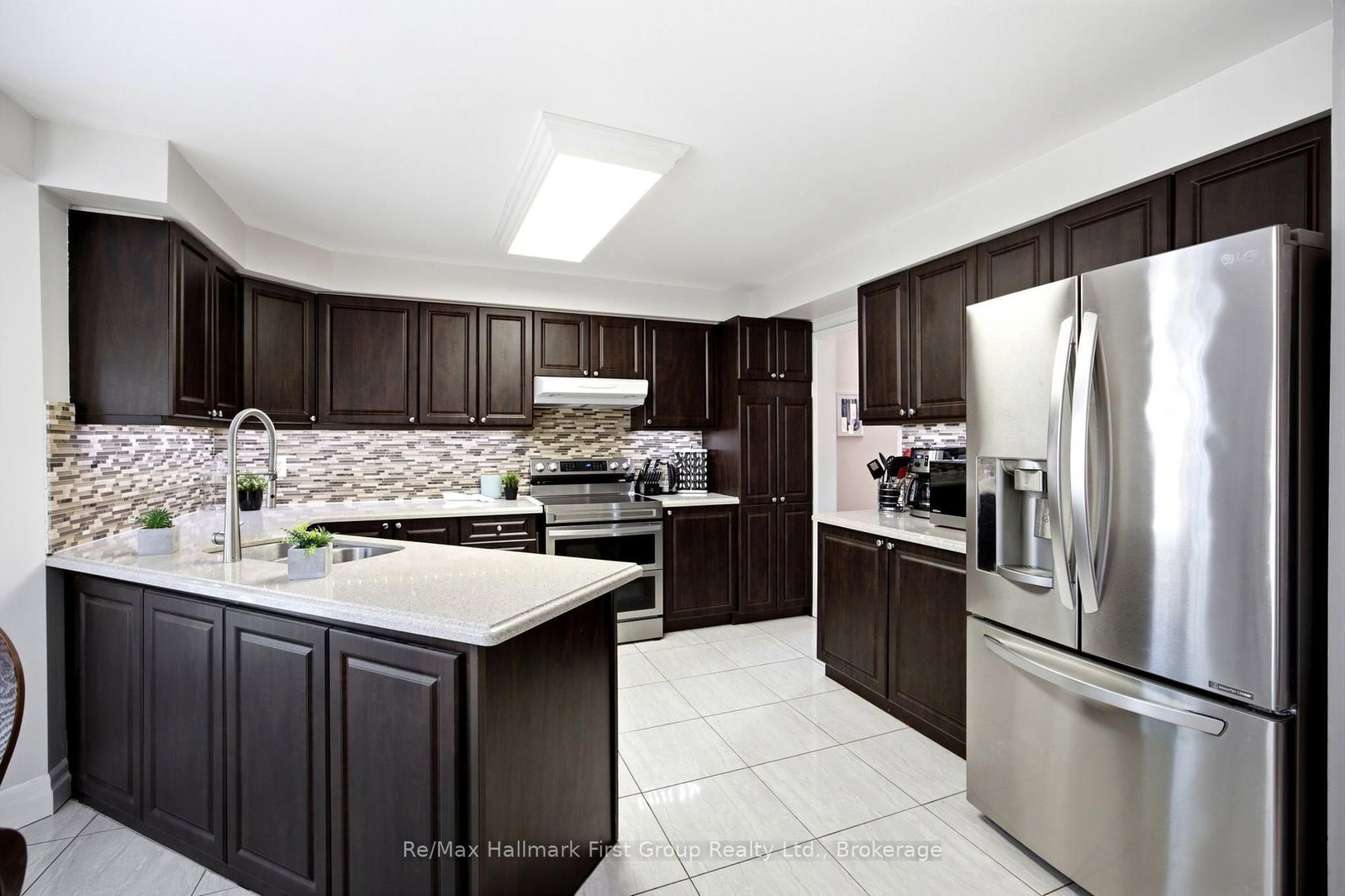 1 Glencedar Crescent • Whitby, ON photo 17