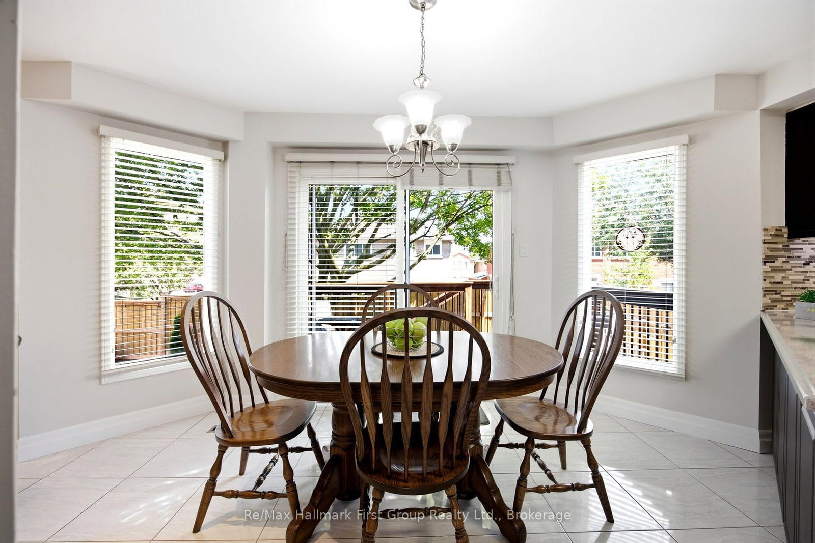 1 Glencedar Crescent • Whitby, ON photo 19