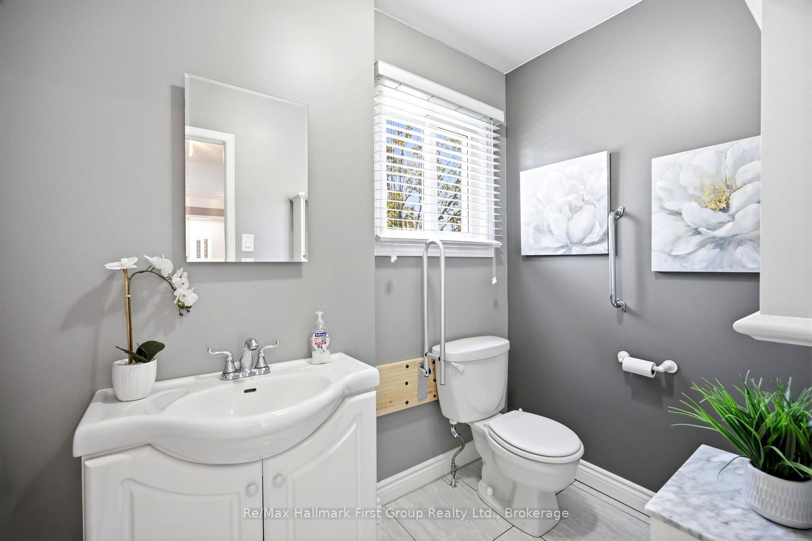 1 Glencedar Crescent • Whitby, ON photo 21