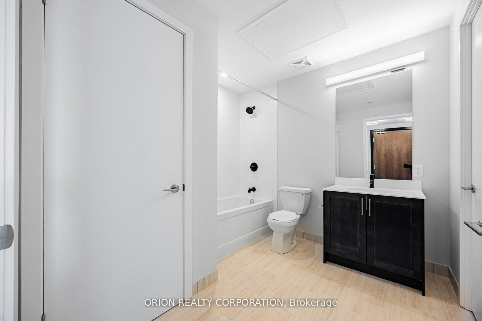 201 Brock Street S • #221 • Whitby, ON photo 11