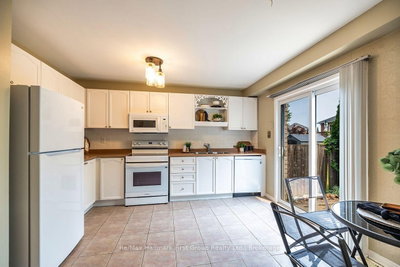 10 Winchurch Drive • Scugog, ON photo 8