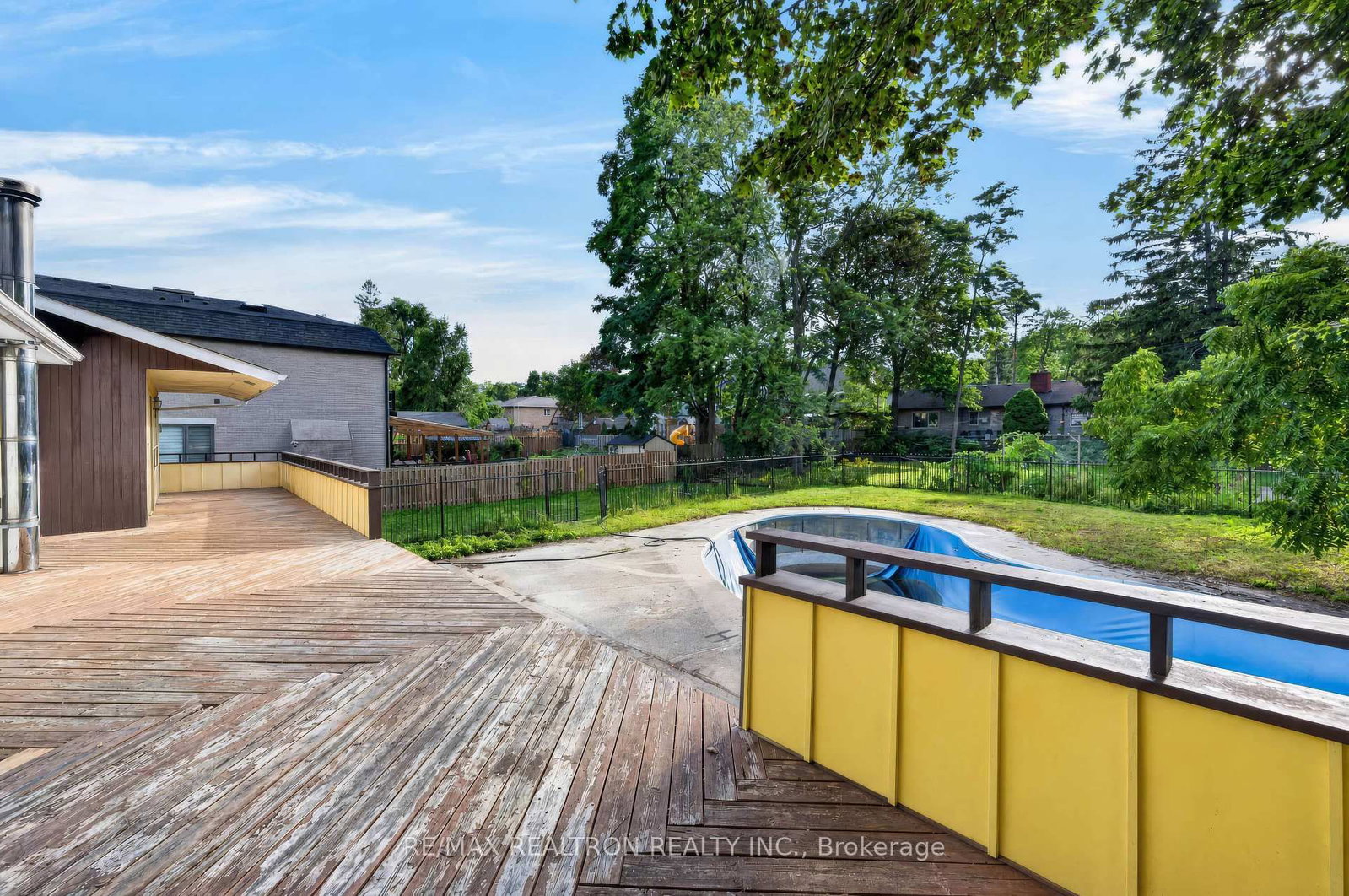 400 Manse Road • Toronto, ON photo 26