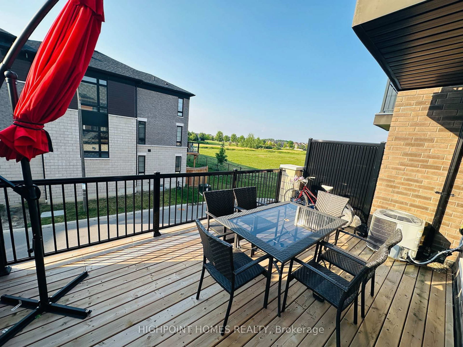 296 E Carnwith Drive • Whitby, ON photo 22