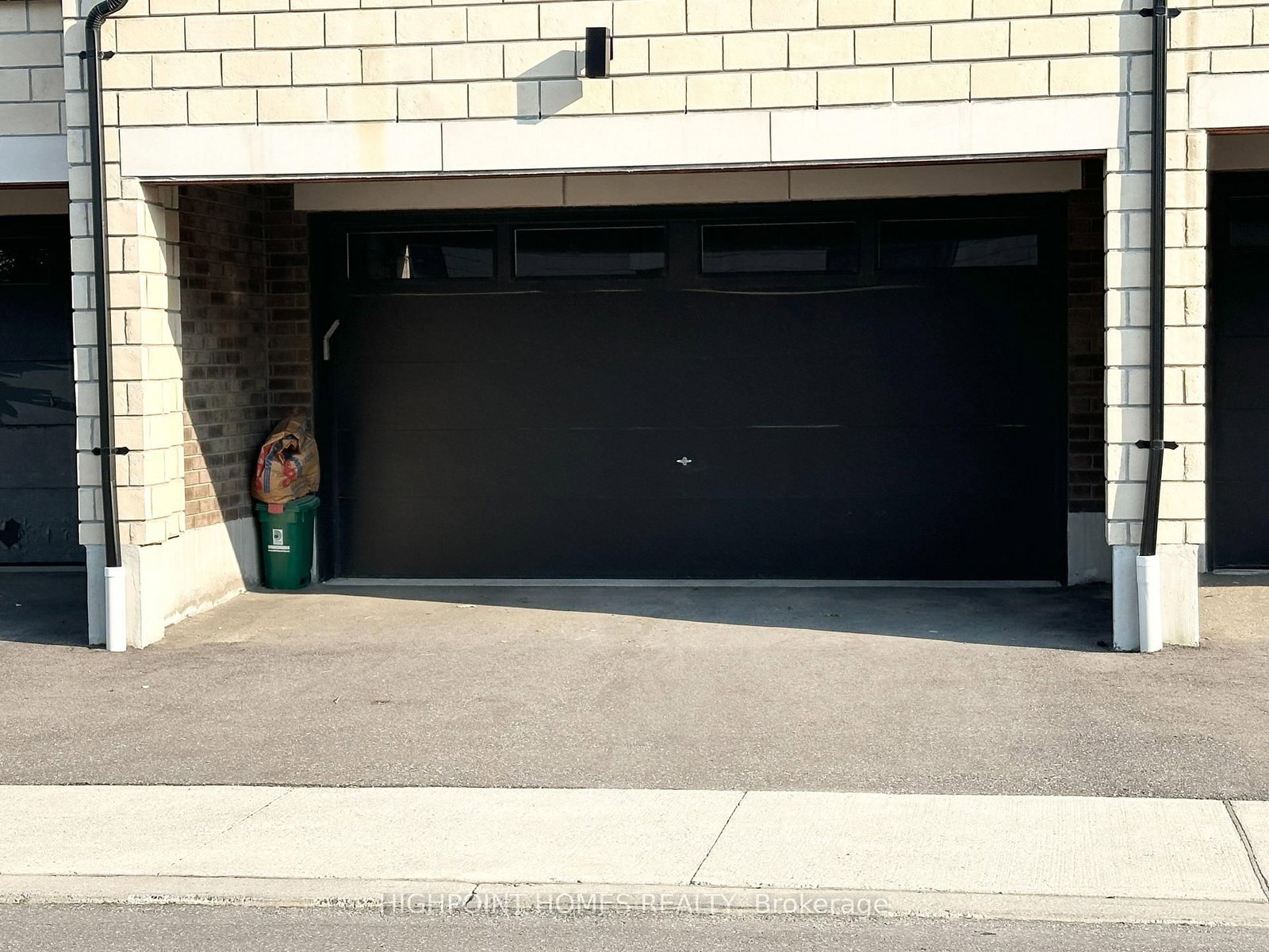 296 E Carnwith Drive • Whitby, ON photo 40