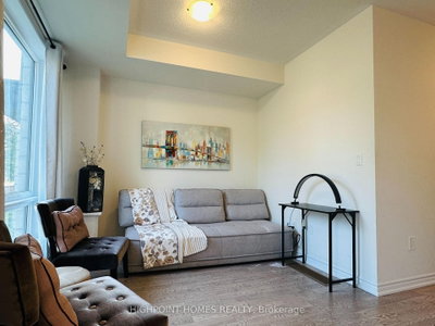 296 Carnwith Drive E — more photos