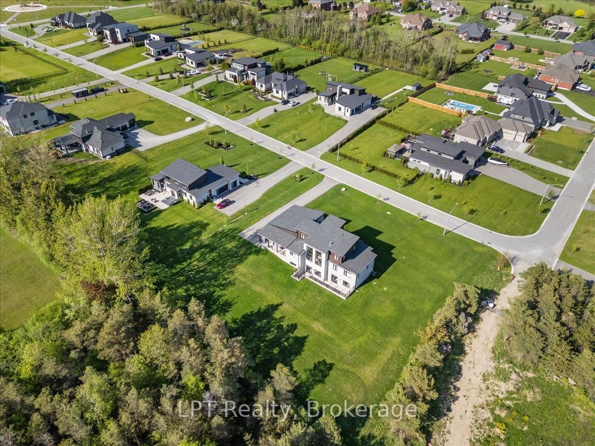 67 Charles Tilley Crescent • Clarington, ON photo 3
