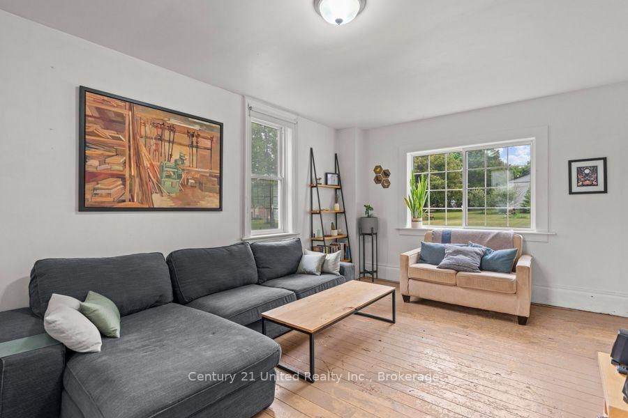 47 River Street • Scugog, ON photo 9