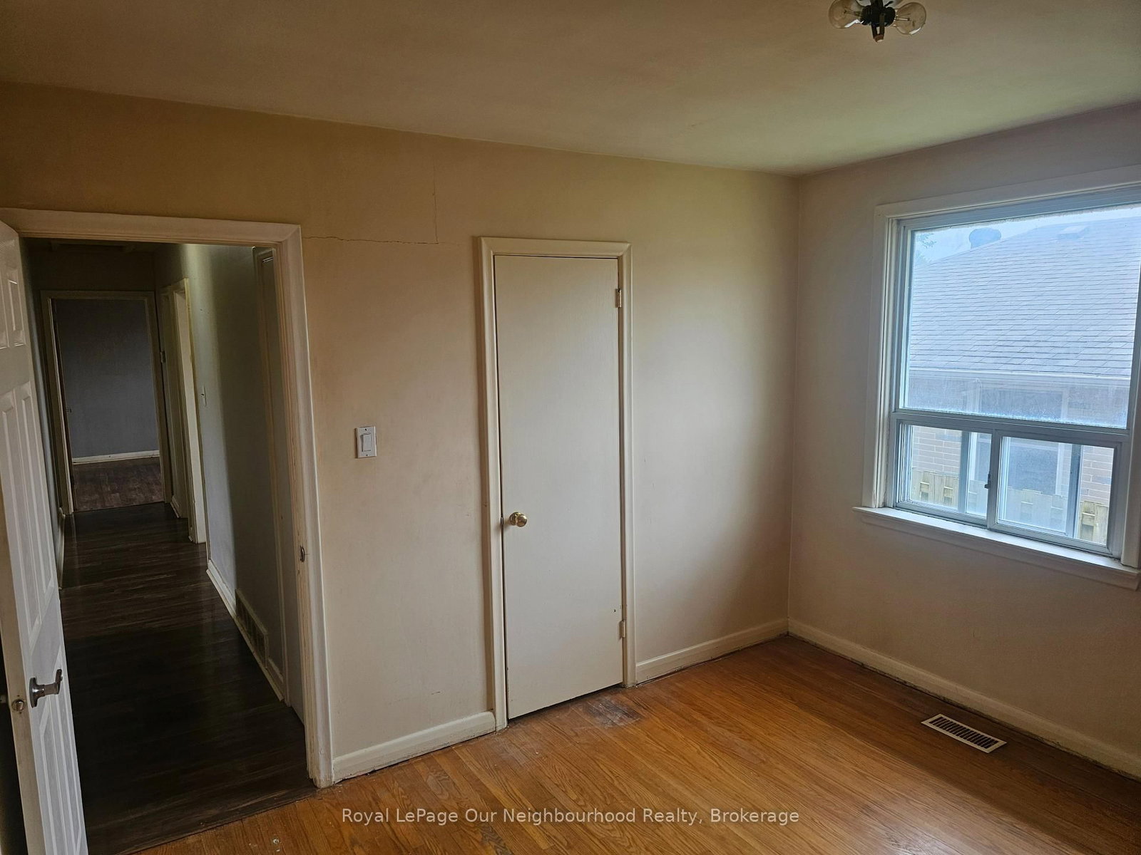 1500 Lakeside Street • Oshawa, ON photo 9