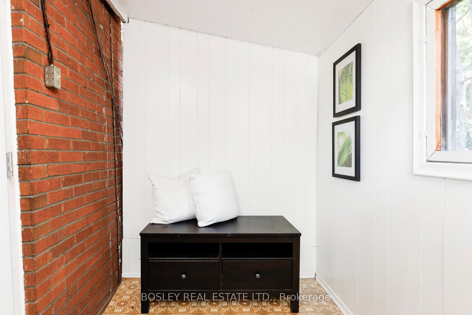 247 Gainsborough Road • Toronto, ON photo 22