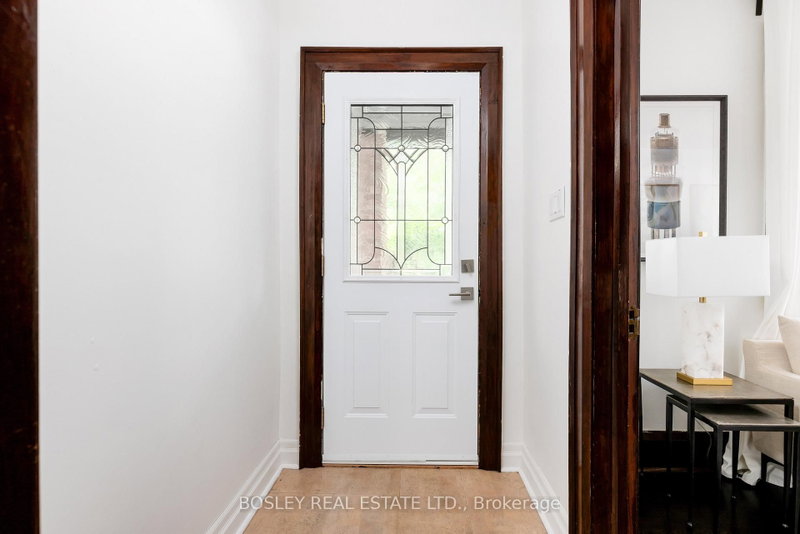 247 Gainsborough Road
