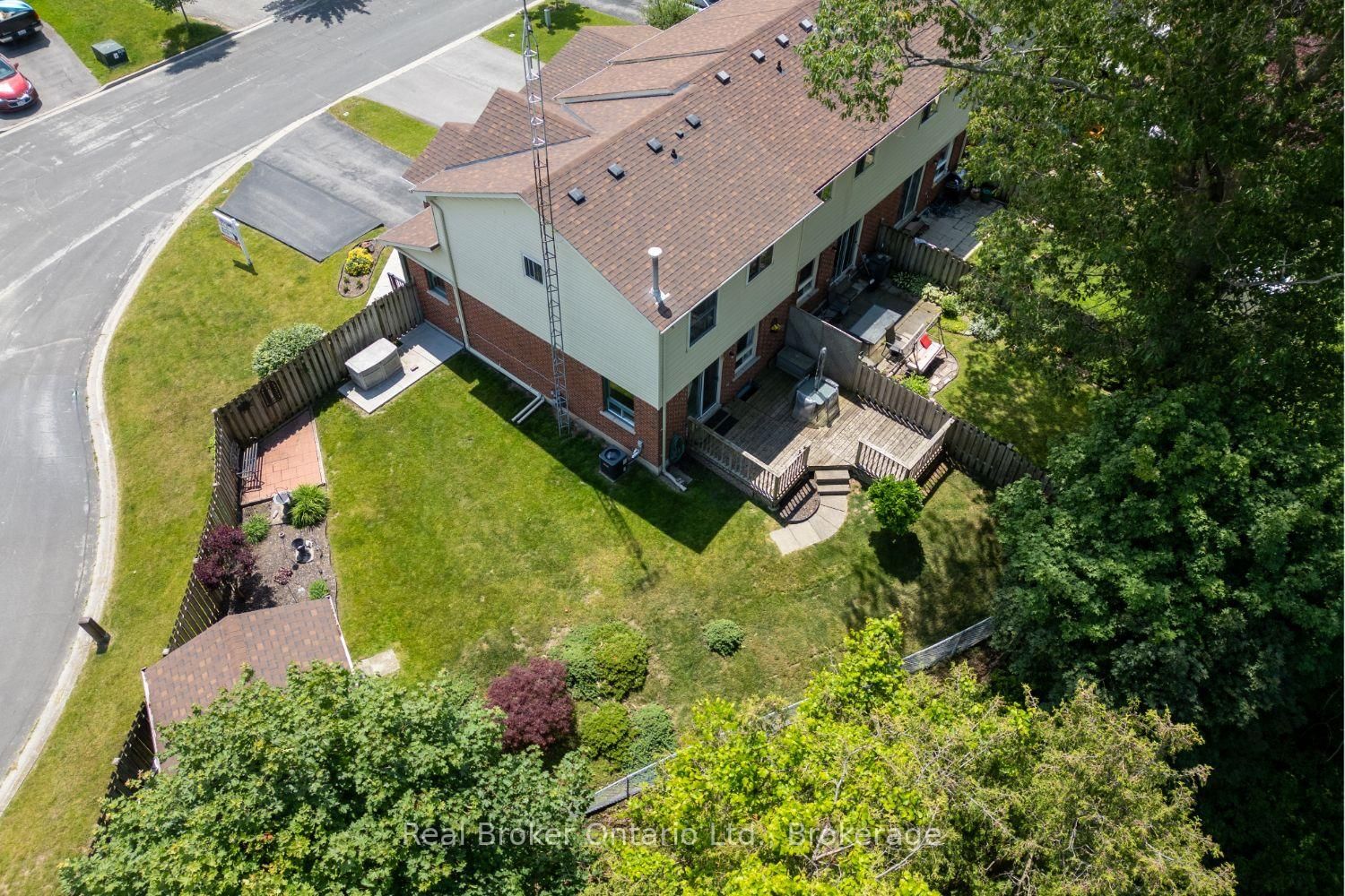 10 Climie Court • Clarington, ON photo 24