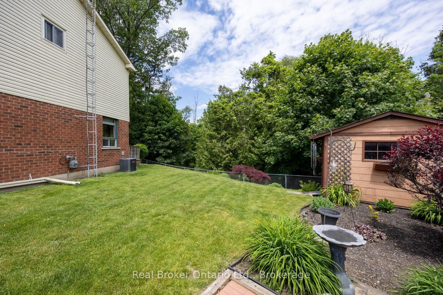10 Climie Court • Clarington, ON photo 31