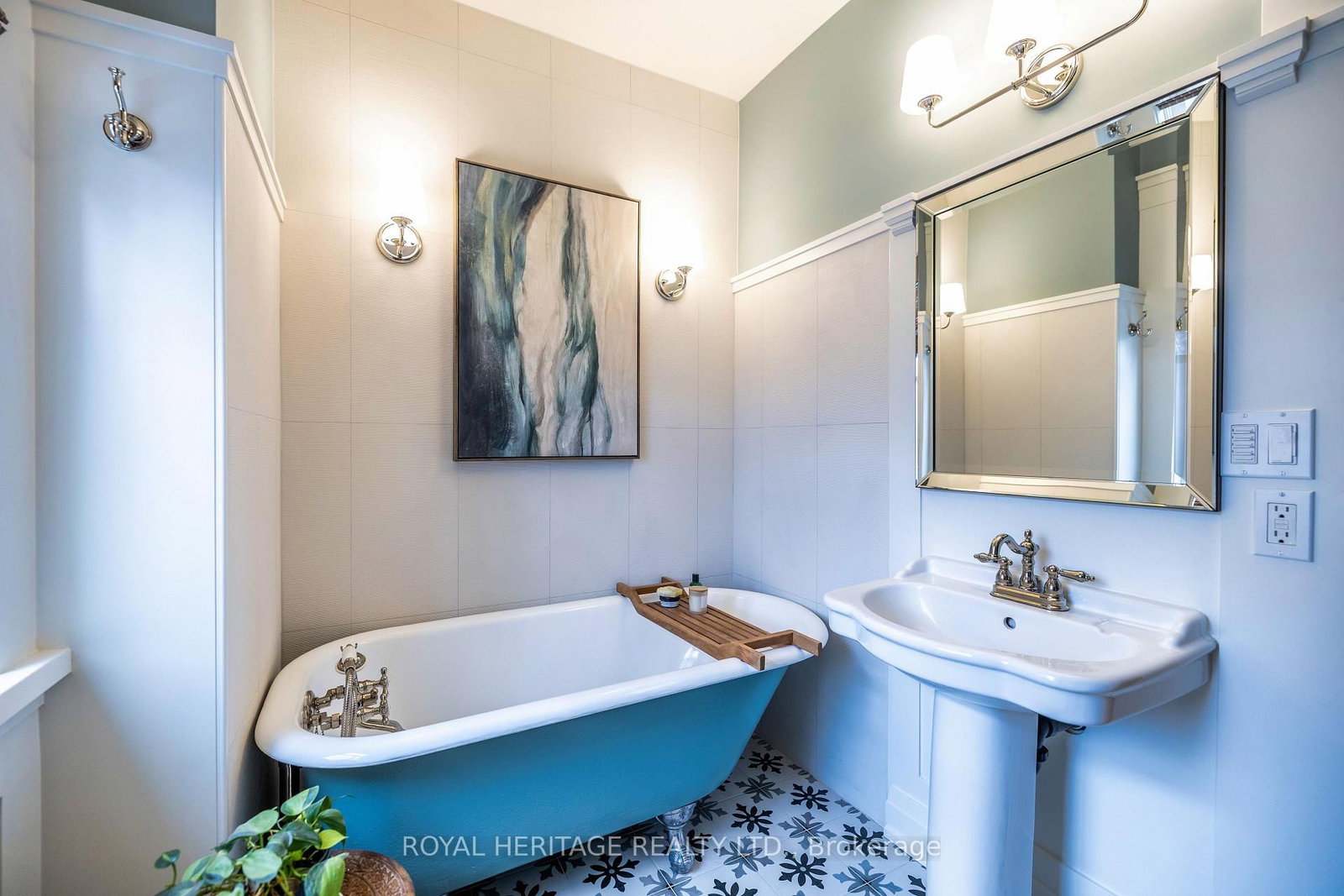 220 Cochrane Street • Scugog, ON photo 13