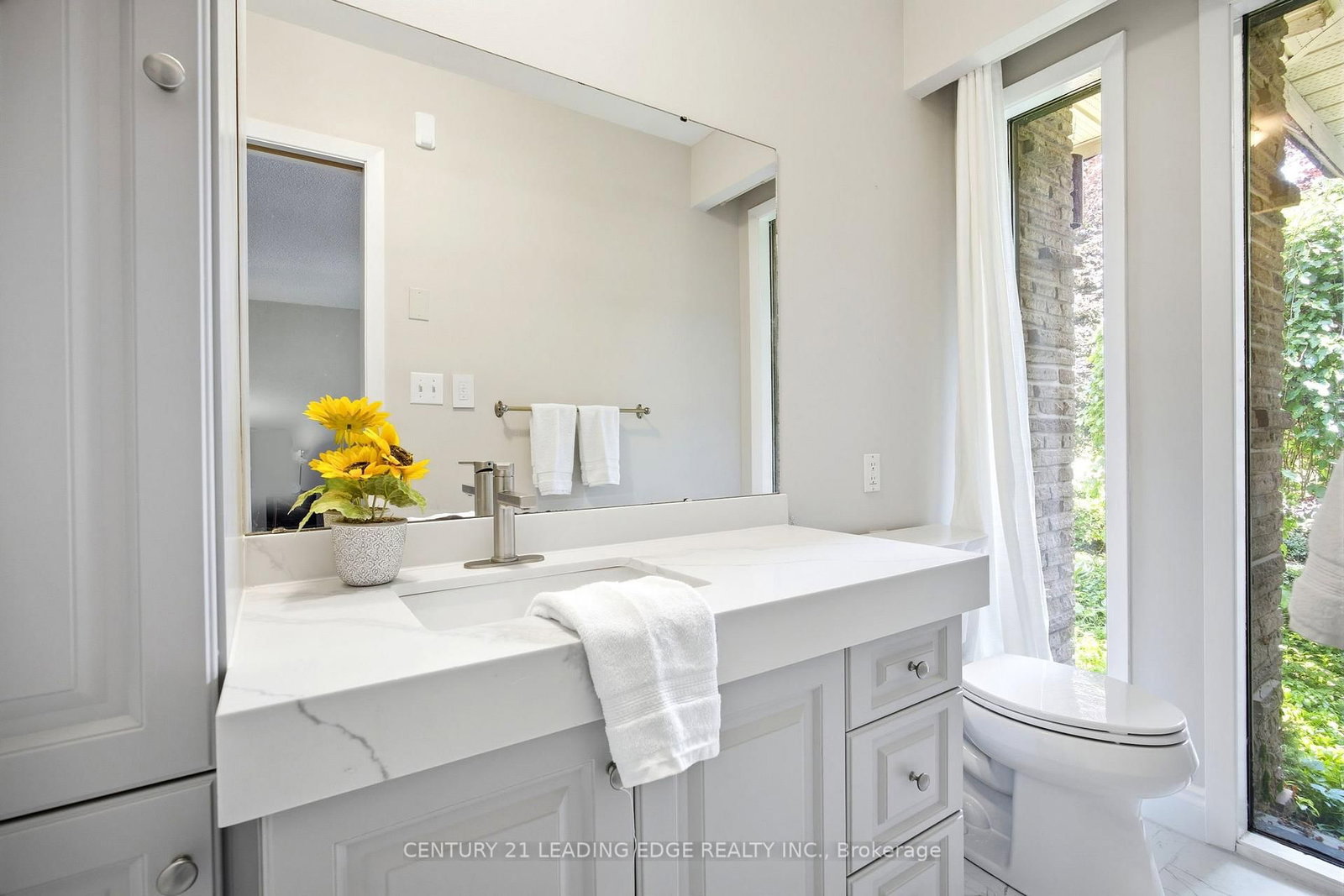 128 Marica Avenue • Oshawa, ON photo 21